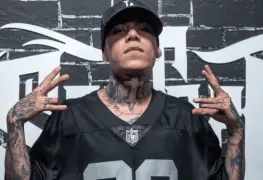 Santa Fe genera es captado bailando y besando a una joven