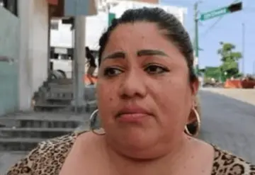 Tras agresión a Melanie, el joven fue al hospital.