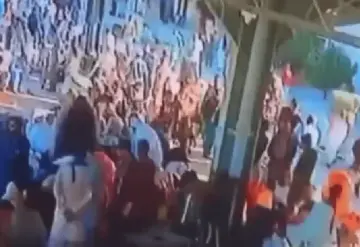 Hombre se hace explotar en estación de tren en Pakistán