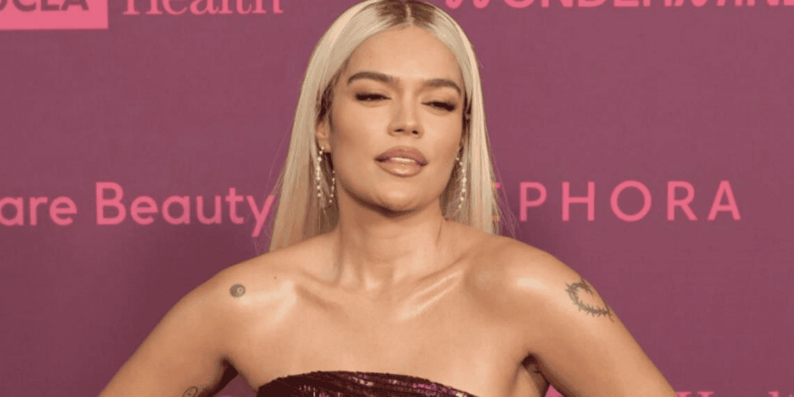 Karol G pide perdón por su nueva canción "+57"