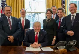 Haga a América grande de nuevo presidente Trump