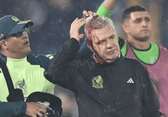 La Concacaf investigará la agresión a Javier Aguirre en el Honduras vs México