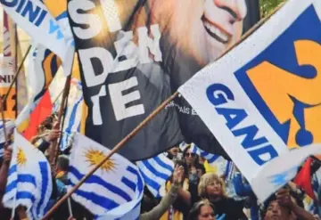 En una segunda votacióne de final abierto, Uruguay selecciona a su próximo mandatario.