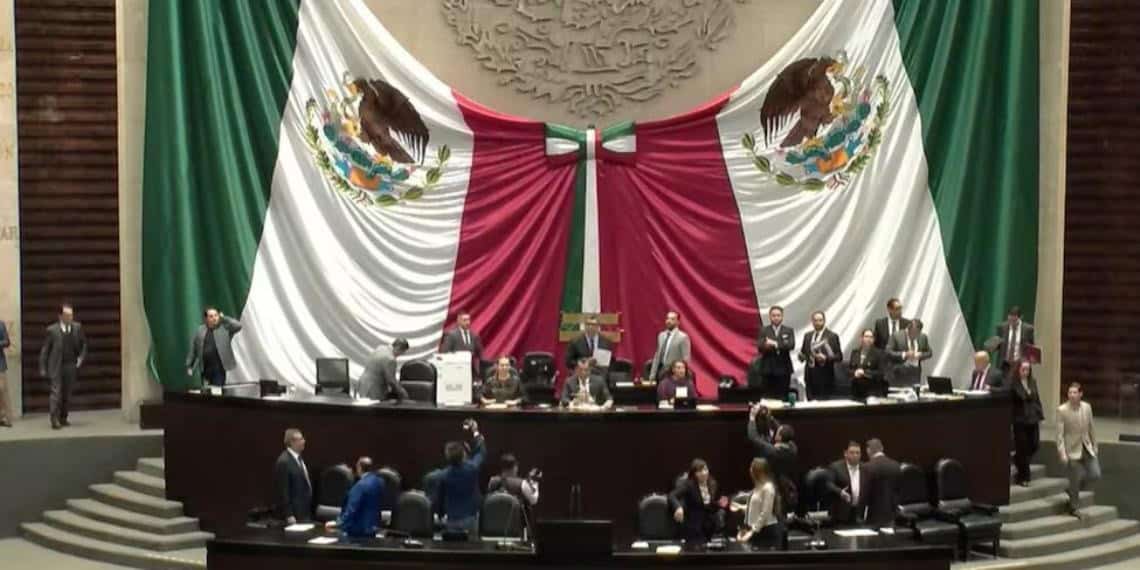 Aprueban Ley de Ingresos de 2025