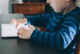 Senado de Australia Aprueba Ley Histórica sobre Redes Sociales