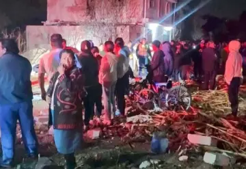 Explosión en Santa María Zacatepec, Puebla, causa dos fallecidos y diez lesionados.
