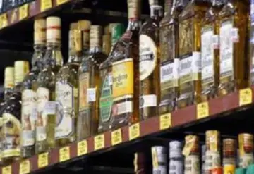 Clausuran cuatro negocios en Villahermosa por venta ilegal de alcohol