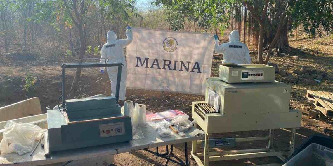 La Marina halló un laboratorio clandestino en Sinaloa
