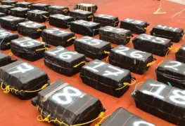 La marina incauto 1300 kilos de cocaína en costas de Michoacán