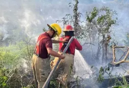 Nuevo convenio aumenta presupuesto para combate a incendios forestales