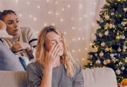 Depresi&oacute;n Blanca: Qu&eacute; es, s&iacute;ntomas, por qu&eacute; te afecta m&aacute;s en Navidad y qu&eacute; debes hacer