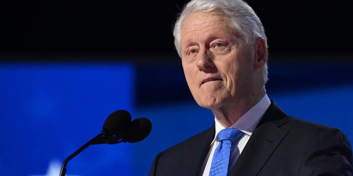 El expresidente de Estados Unidos, Bill Clinton, es hospitalizado.