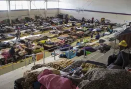 En Baja California, construirán refugios para migrantes deportados desde Estados Unidos.