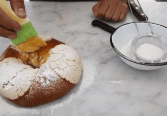 Secretos para una rosca de reyes esponjosa y deliciosa