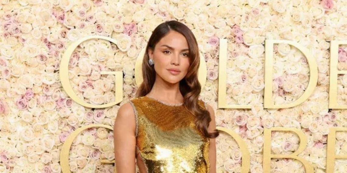 
Eiza González deslumbra con espectacular vestido DORADO