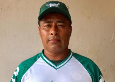 El emblemático ex pelotero Lázaro Tiquet Hernández, quien fue Novato del Año en 1990, regresó a Olmecas de Tabasco