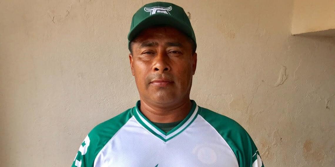 El emblemático ex pelotero Lázaro Tiquet Hernández, quien fue Novato del Año en 1990, regresó a Olmecas de Tabasco