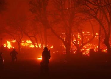 Canadá envía ayuda a California para luchar contra los incendios en medio de la polémica del estado 51