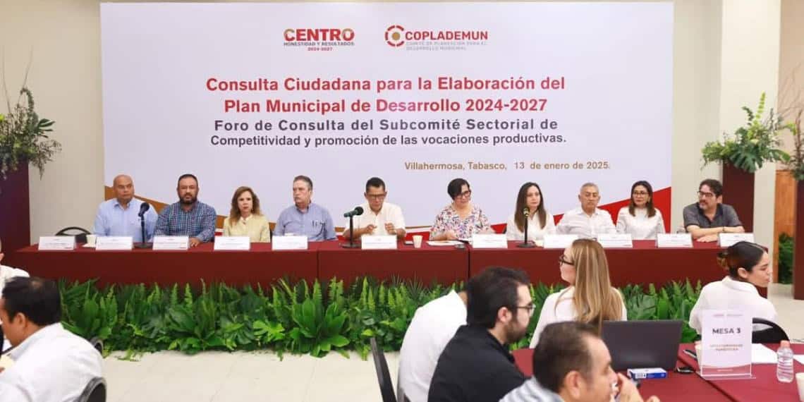 Arrancan en Centro foros de consulta ciudadana para elaborar el PMD 2024-2027
