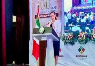 María de la cruz lópez presenta logros de los primeros 100 días de gobierno de en Cunduacán.