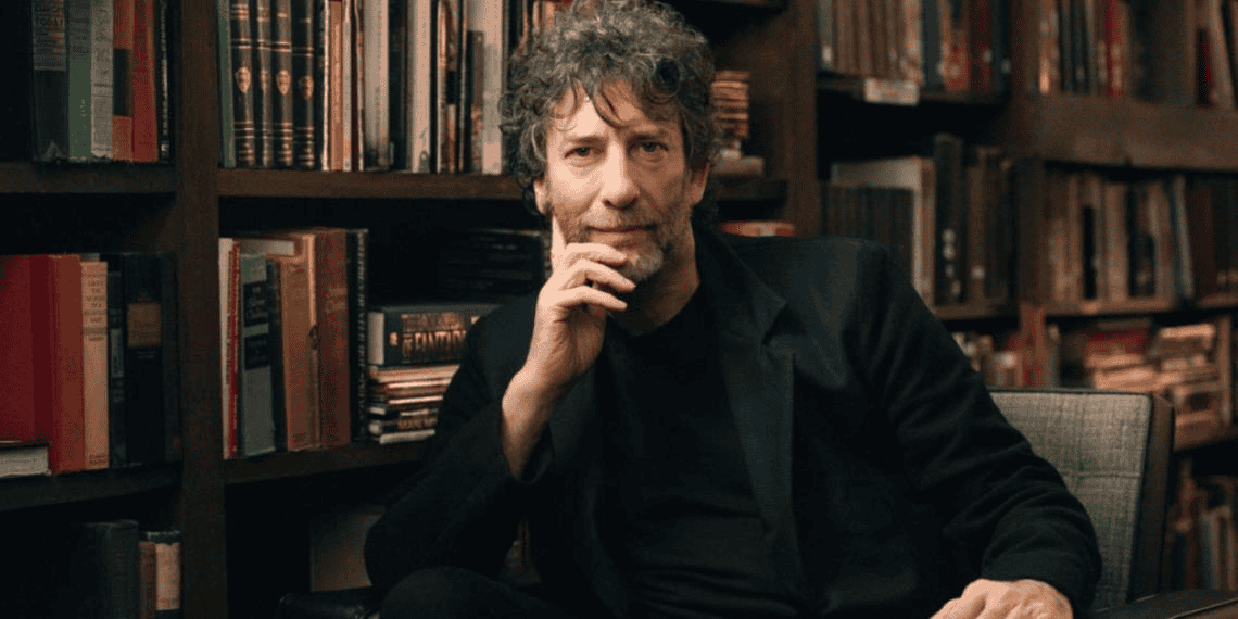 Neil Gaiman es acusado por diferentes mujeres por abuso