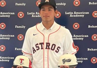 El pitcher tabasqueño Emilio Payró Desales firmó oficialmente con Astros de Houston