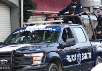 Reciben policías aumento salarial