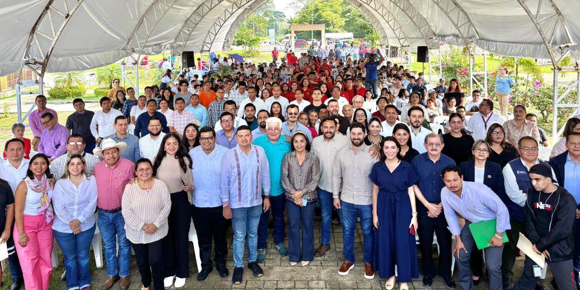 La juventud de Comalcalco presente en Foro convocado por el IMJUVE para la construcción del PND
 