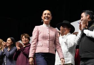 Claudia Sheinbaum lidera encuentro nacional con alcaldes y gobernadores