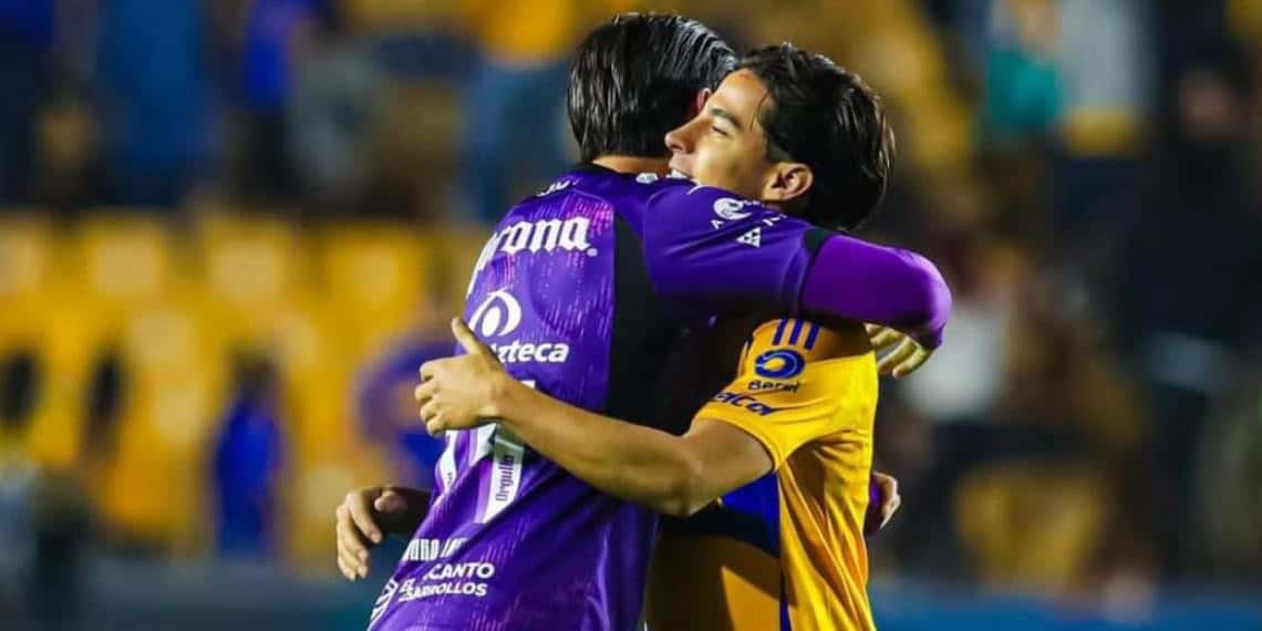 Los hermanos tabasqueños Mauro y Diego Lainez Leyva se enfrentaron en la jornada dos de la Liga MX