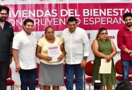 Mejoran condiciones de vida de familias en Tacotalpa