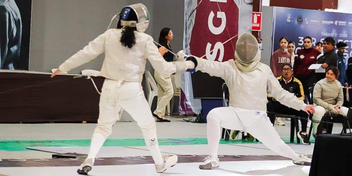 El equipo tabasqueño de sable femenil logró oro en el Selectivo Nacional 2025