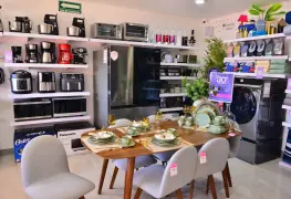 Liverpool Express llega a Nacajuca