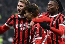 Santiago Giménez debuta con asistencia con el Milan