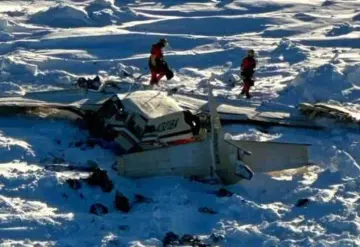 En Alaska encuentran un avión que estaba reportado como desaparecido.