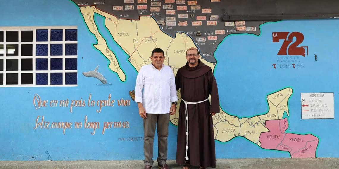 Visita Gobernador Javier May el albergue La 72 en Tenosique