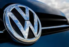 Profeco emite alerta sobre fallas en autos Volkswagen y lanza campaña de revisión