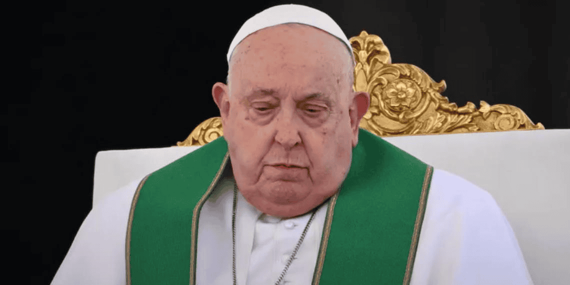 Papa Francisco enfrenta recuperación crítica tras 18 días hospitalizado por bronquitis