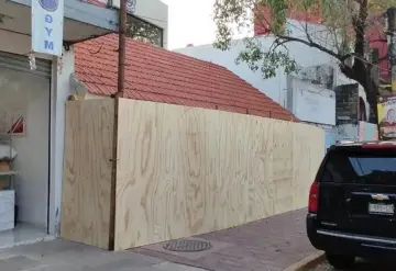 Blindaje en la UJAT y comercios previo a marcha del 8M en Villahermosa