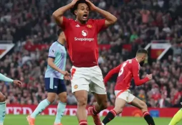 Manchester United y Arsenal firman el empate para dar vía libre al Liverpool por la Premier League