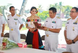 Entrega Semar embarcación "Barrio Mágico" para servicio de "lanchitas" en río Grijalva