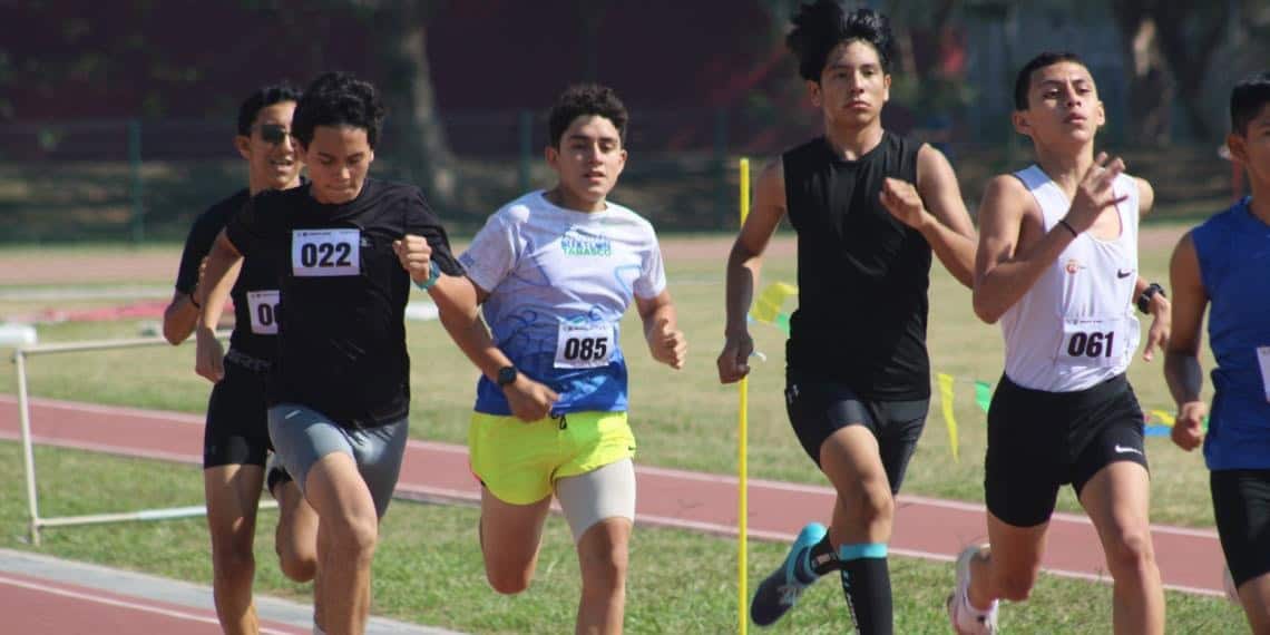 Este fin de semana la pista de la Unidad Deportiva Olimpia XXI se convirtió en el epicentro de la velocidad y la pasión atlética, con la celebración del Selectivo Estatal de Atletismo organizado por el Instituto de la Juventud y el Deporte de Tabasco (INJUDET)