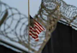 Claudia Sheinbaum protege a mexicanos deportados de ser enviados a Guantánamo