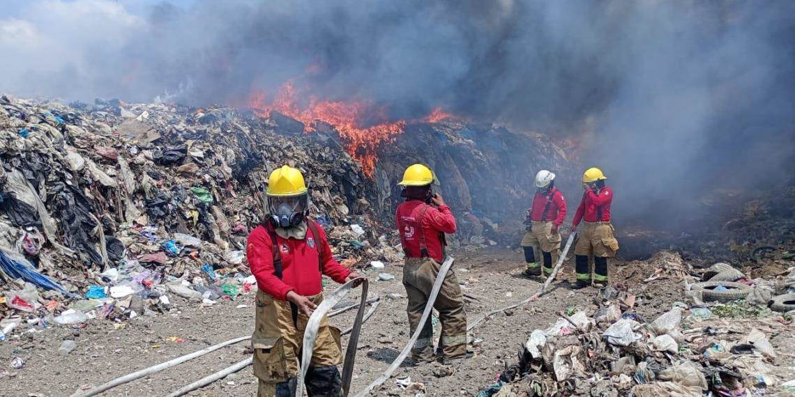 Impacto de la Quema Ilegal: Incendio en Basurero de Tabasco