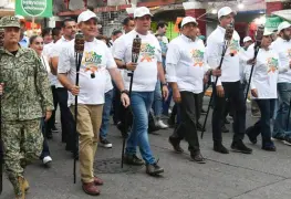 Gobernador y rector encabezan Gallo Universitario