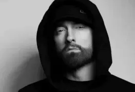 Eminem denuncia a ex trabajador por robo de música confidencial