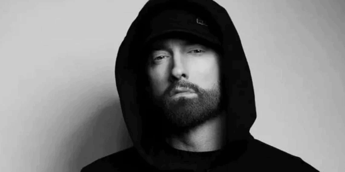 Eminem denuncia a ex trabajador por robo de música confidencial