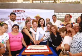 Festeja Yolanda Osuna con locatarios y clientes el 63º Aniversario del mercado "Pino Suárez"