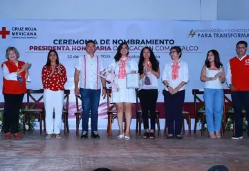 Rinde protesta Laura Rodríguez Olan como presidenta honoraria de la Cruz Roja Mexicana Comalcalco