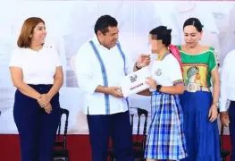 Entrega May más de 5 mil tabletas